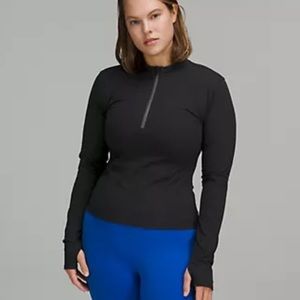 ***DISCONTINUED LULULEMON Luxtreme Running Half-Zip
